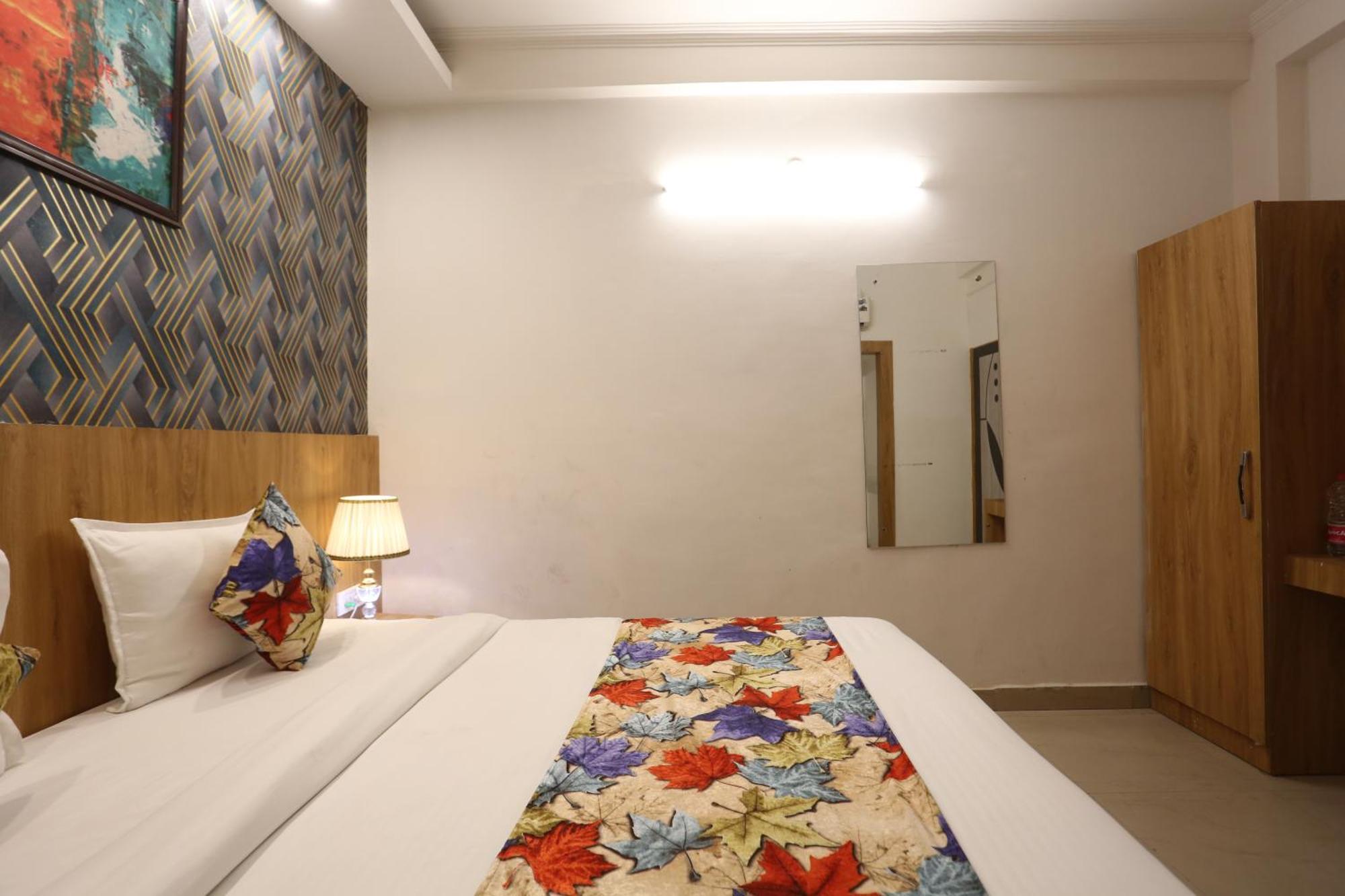 Backpackers - Ink Hotels Delhi Airport By Ss Group ニューデリー エクステリア 写真