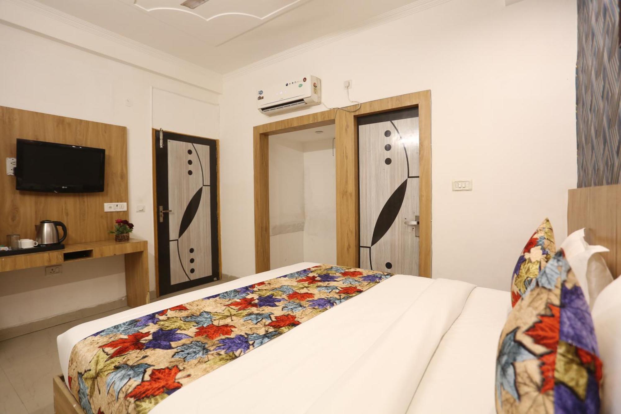 Backpackers - Ink Hotels Delhi Airport By Ss Group ニューデリー エクステリア 写真
