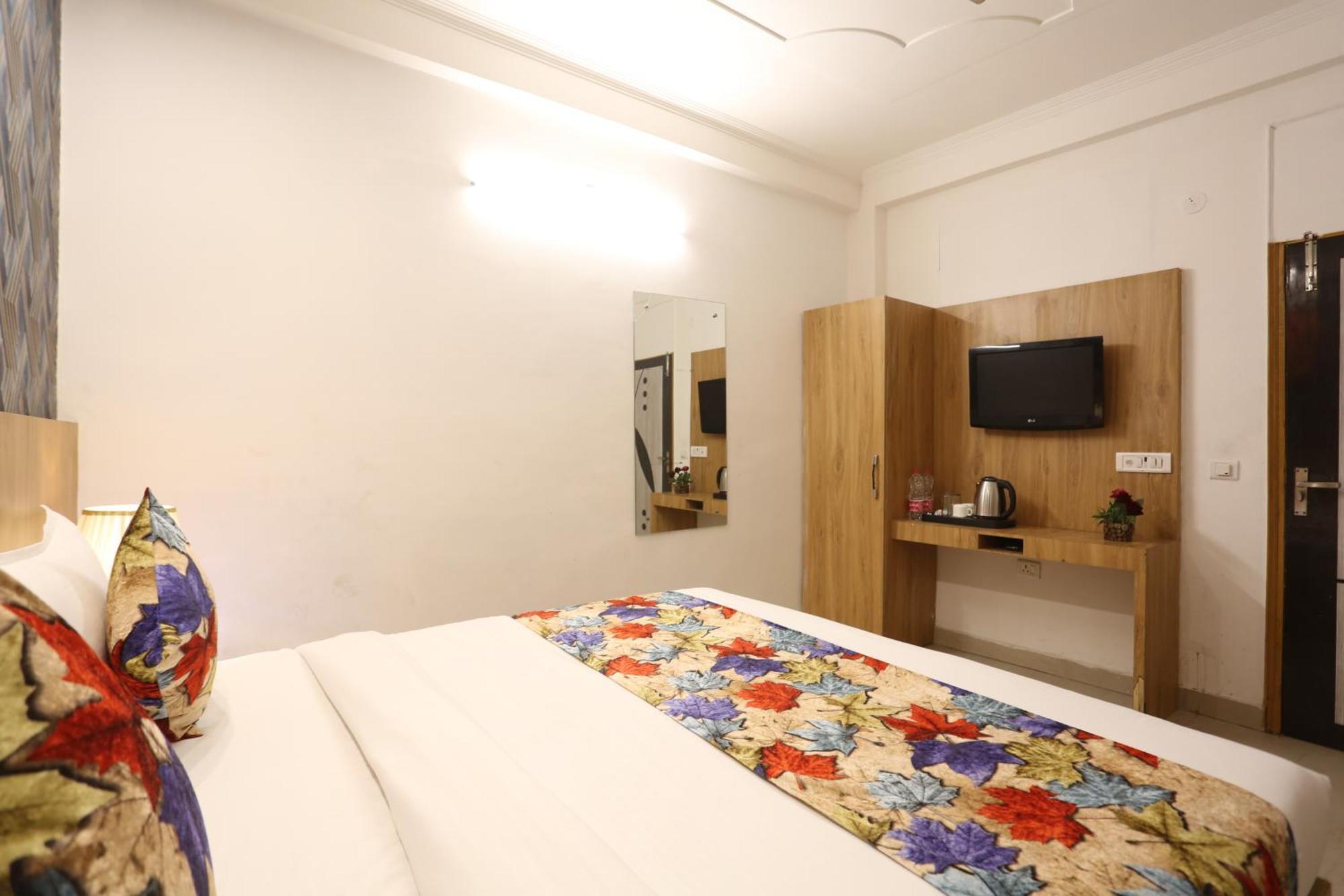 Backpackers - Ink Hotels Delhi Airport By Ss Group ニューデリー エクステリア 写真