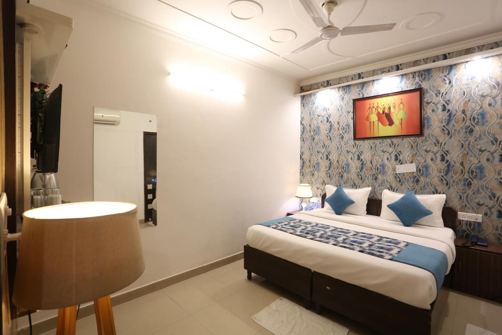 Backpackers - Ink Hotels Delhi Airport By Ss Group ニューデリー エクステリア 写真
